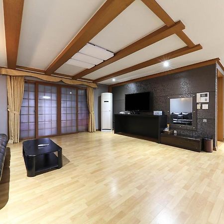 Major Hotel Чечжу Екстер'єр фото