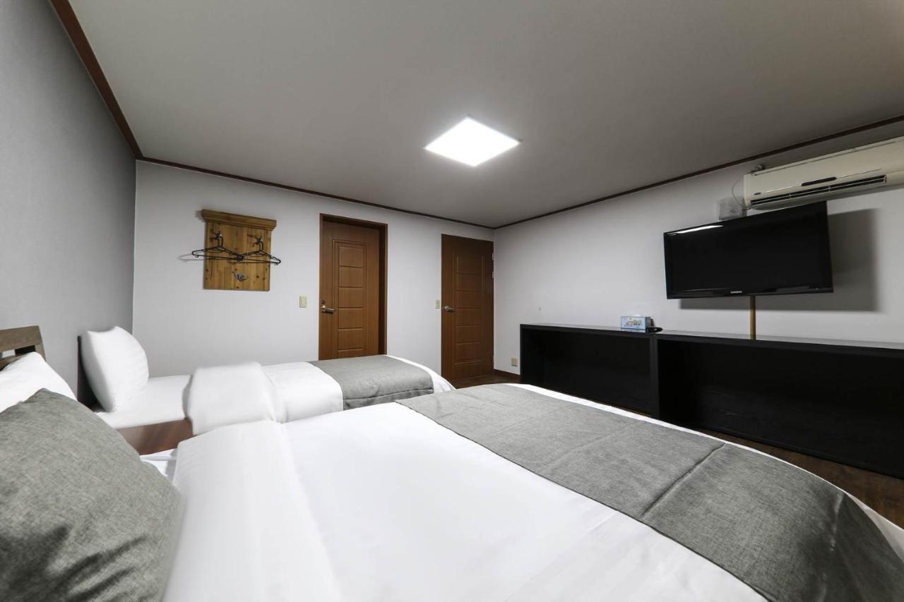 Major Hotel Чечжу Екстер'єр фото