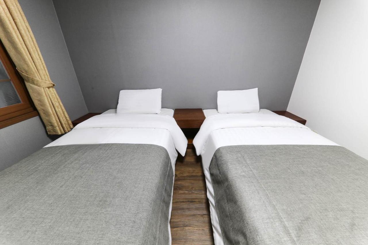 Major Hotel Чечжу Екстер'єр фото