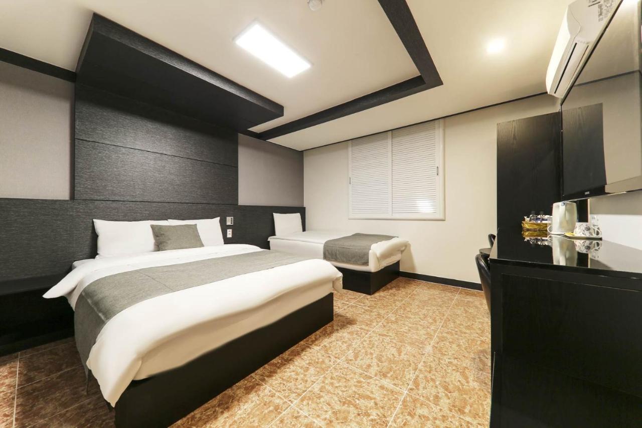 Major Hotel Чечжу Екстер'єр фото
