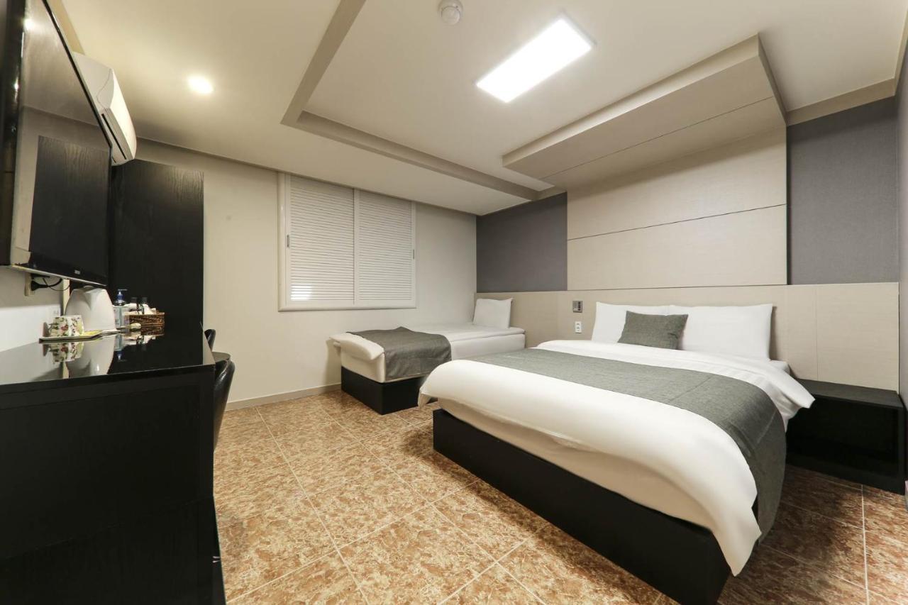Major Hotel Чечжу Екстер'єр фото