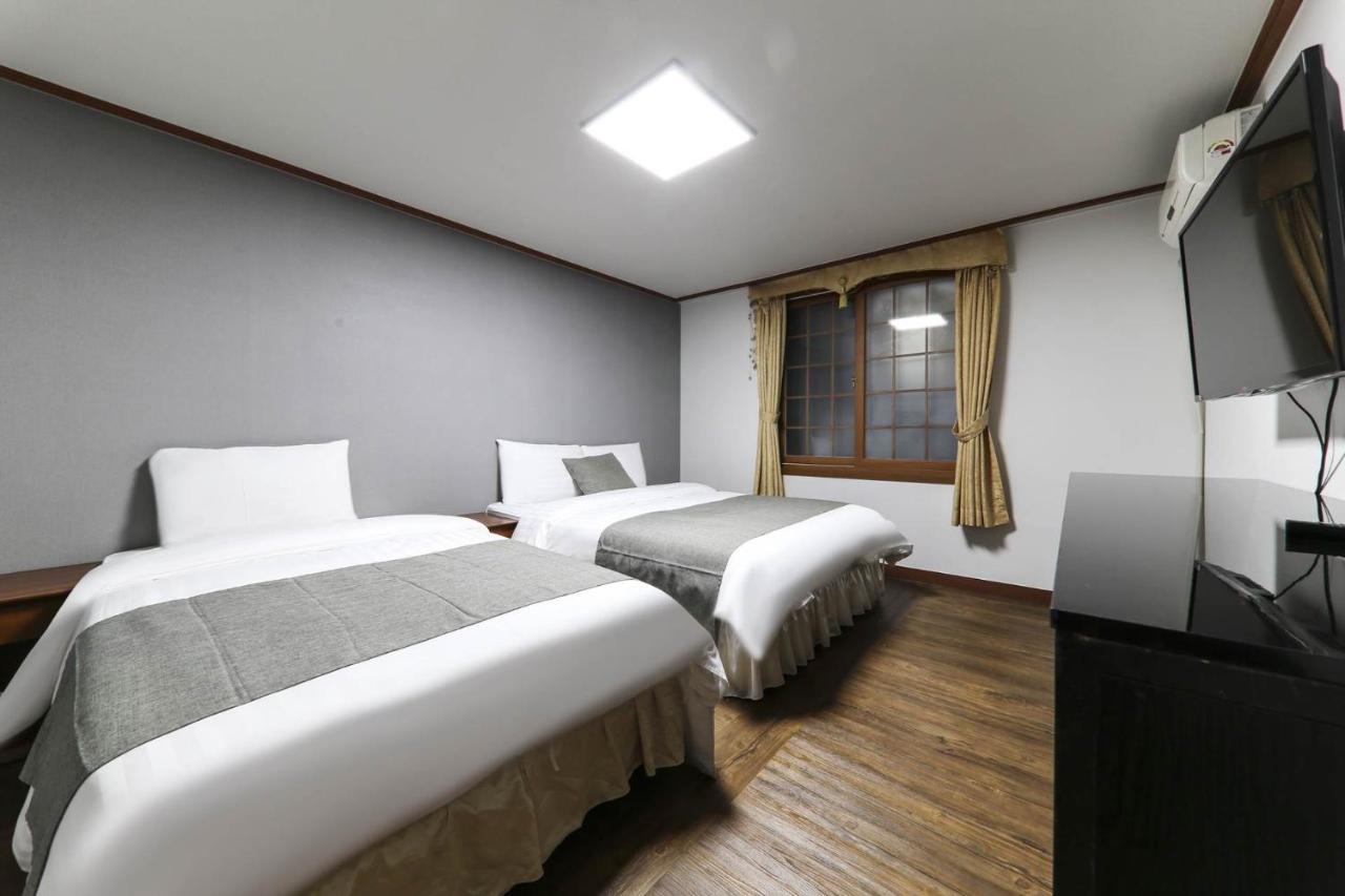 Major Hotel Чечжу Екстер'єр фото