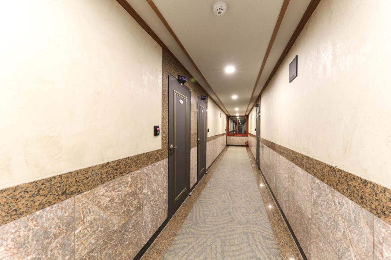 Major Hotel Чечжу Екстер'єр фото